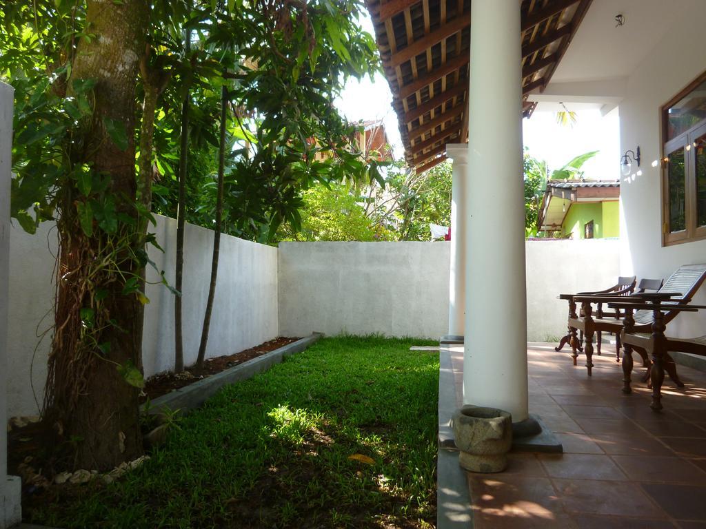 Villa Unawatuna Exterior photo